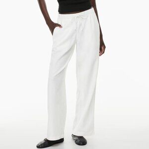 NWOT -- Aritzia / Babaton Sontag Linen Pant in White -- Size 2XS